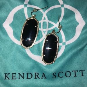Kendra Scott Elle Earring
